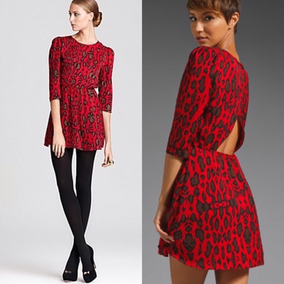 Red leopard dress with back cutout - Picture 1 of 3